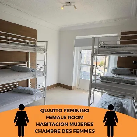 Samps Hostel *