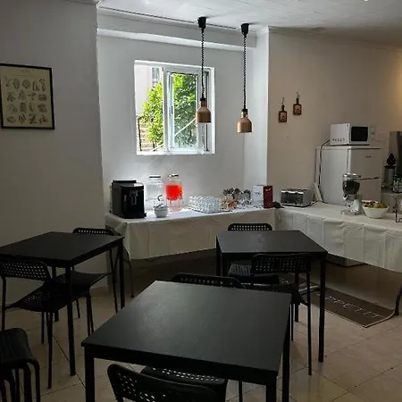 Samps Hostel